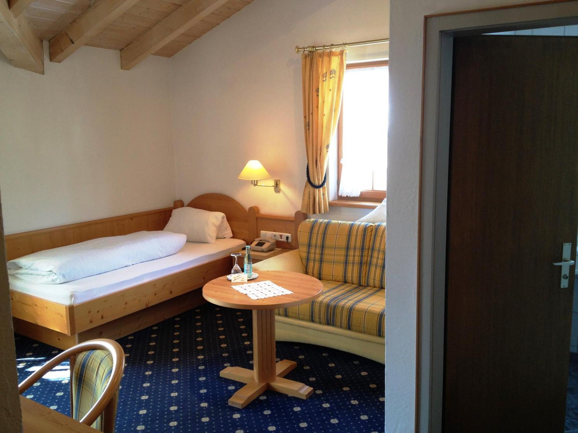 Kur- Und Ferienhotel Haser Oberstaufen Pokoj fotografie